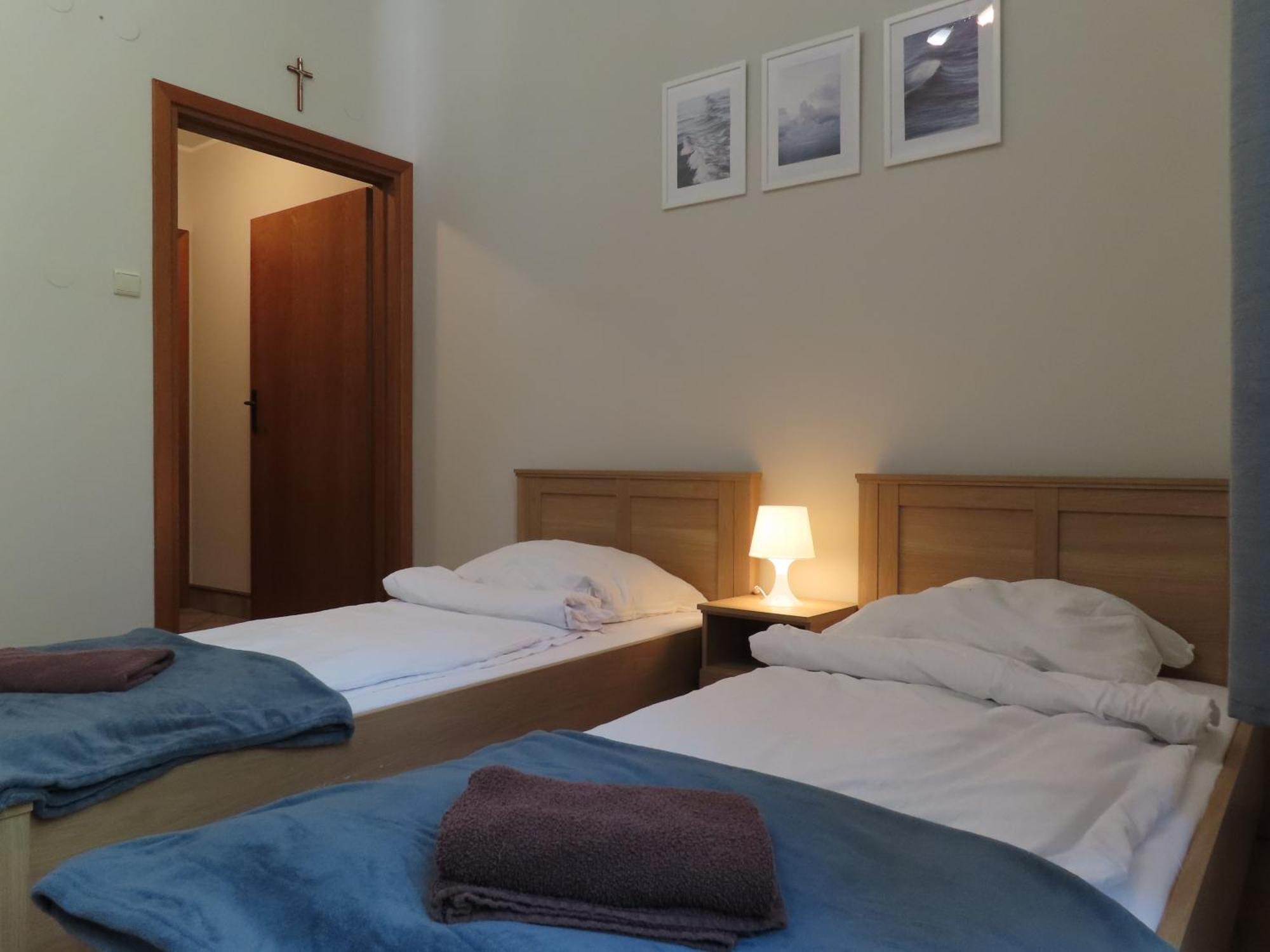 Hotel Dobry Zakatek Dom Rekolekcyjny Konstancin-Jeziorna Exteriér fotografie