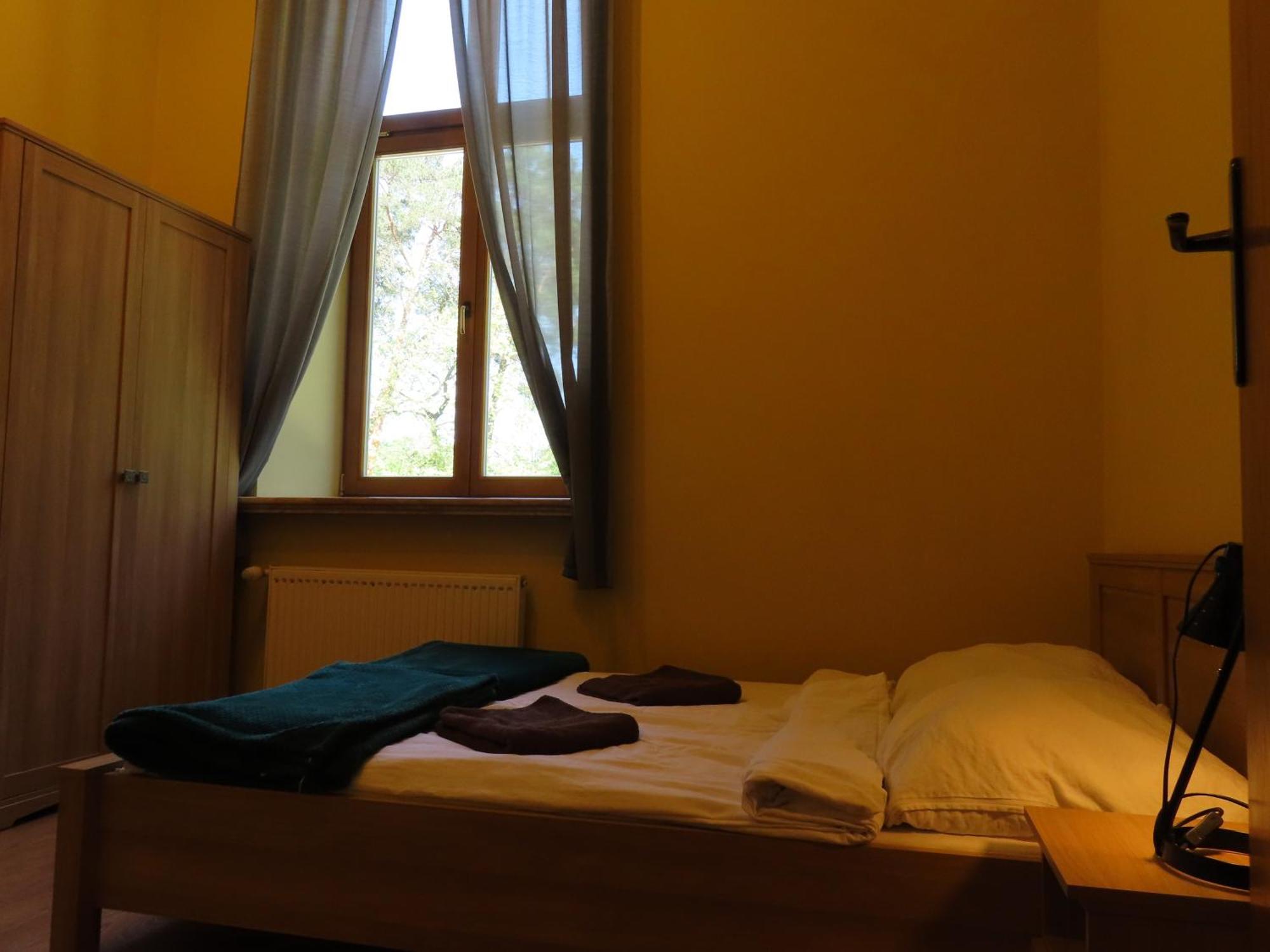 Hotel Dobry Zakatek Dom Rekolekcyjny Konstancin-Jeziorna Exteriér fotografie