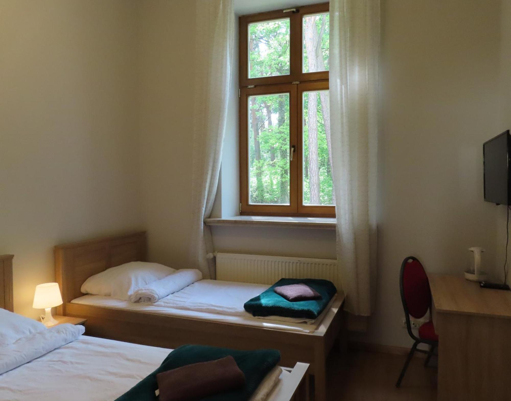Hotel Dobry Zakatek Dom Rekolekcyjny Konstancin-Jeziorna Exteriér fotografie
