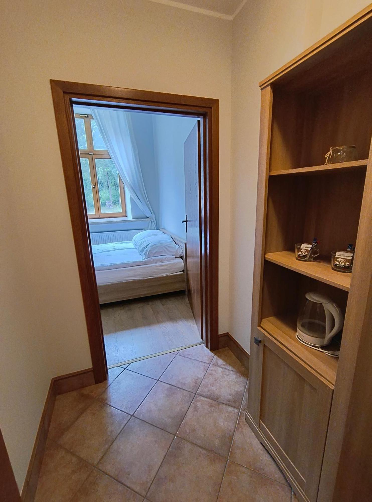 Hotel Dobry Zakatek Dom Rekolekcyjny Konstancin-Jeziorna Exteriér fotografie