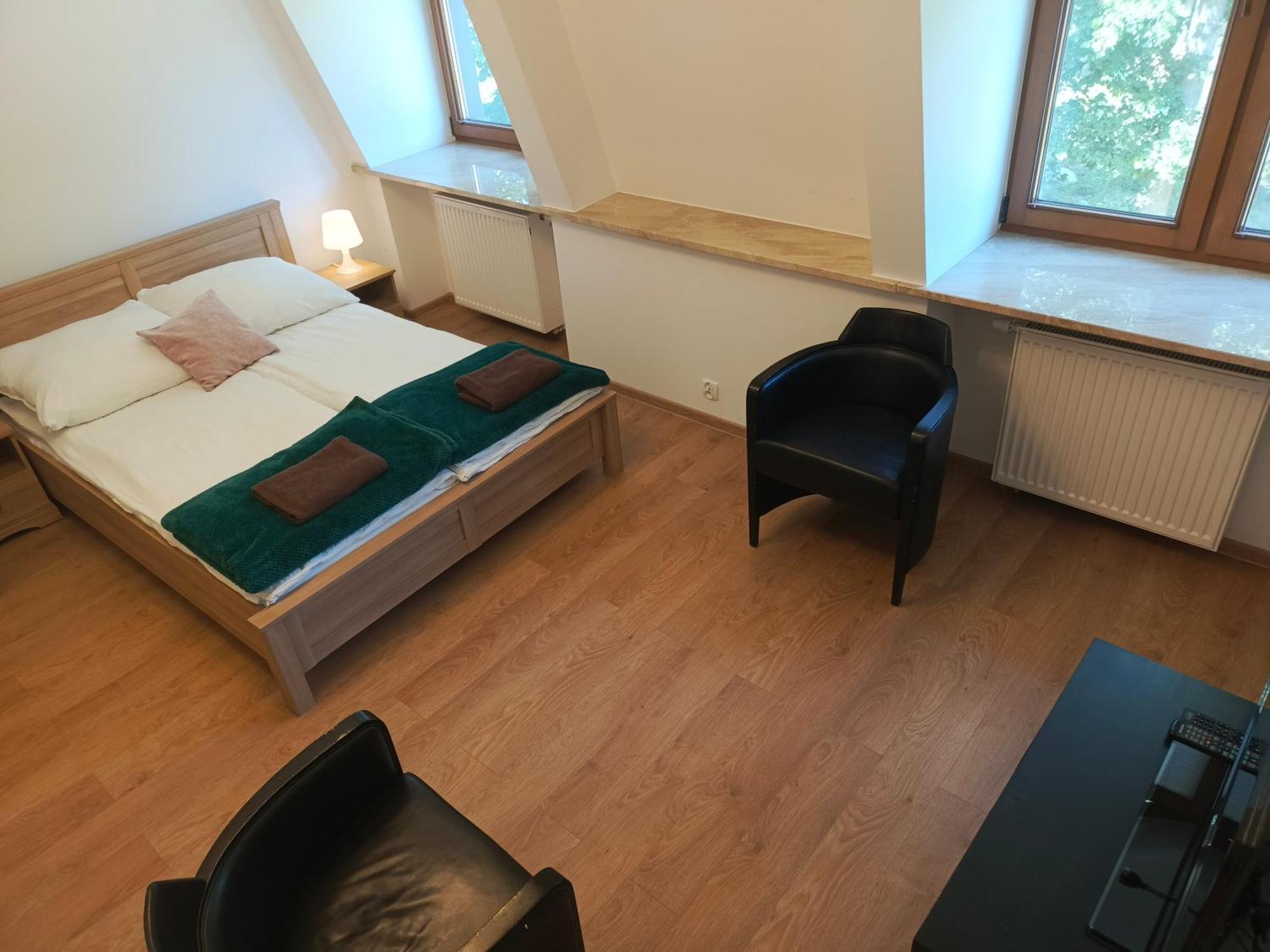 Hotel Dobry Zakatek Dom Rekolekcyjny Konstancin-Jeziorna Exteriér fotografie